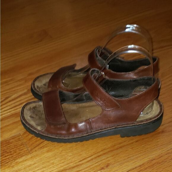 Naot Brown Leather Slingback Sandals - Picture 3 of 7